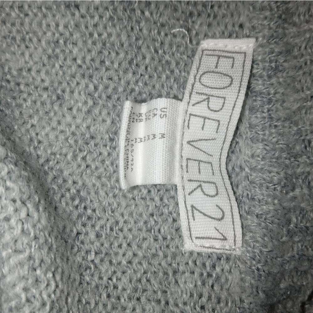 Forever 21 grey "love " sweater size M - Picture 3 of 4